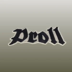 EIn Patch mit dem Schriftzug "Proll", wie in Proll Streetwear.