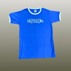 shirt-skinheads-no-politics-blue Blaues Shirt mit dem Aufdruck: No racism! No politics! Skinheads. Save our tradition
