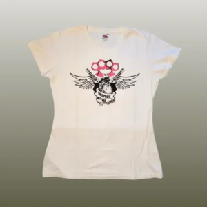 Weißes Girlieshirt mit Schlagring, Herz, Flügeln und Waffen und der Aussage Respect Me!