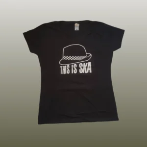 Schwarzes Girlieshirt mit Hutmotiv und This-is-Ska-Schriftzug.